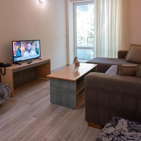 Ariana Hotel Китен Экстерьер фото
