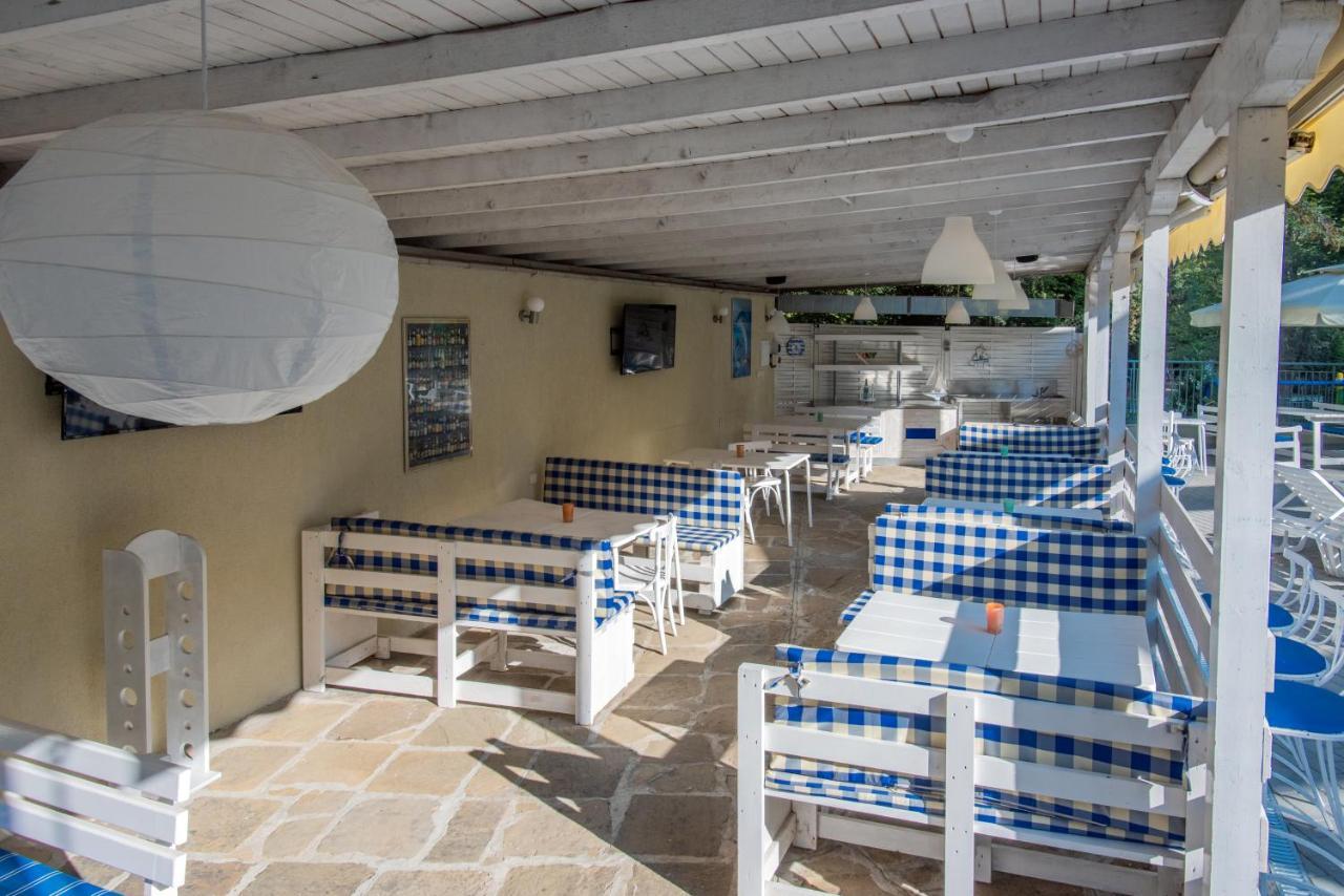 Ariana Hotel Китен Экстерьер фото